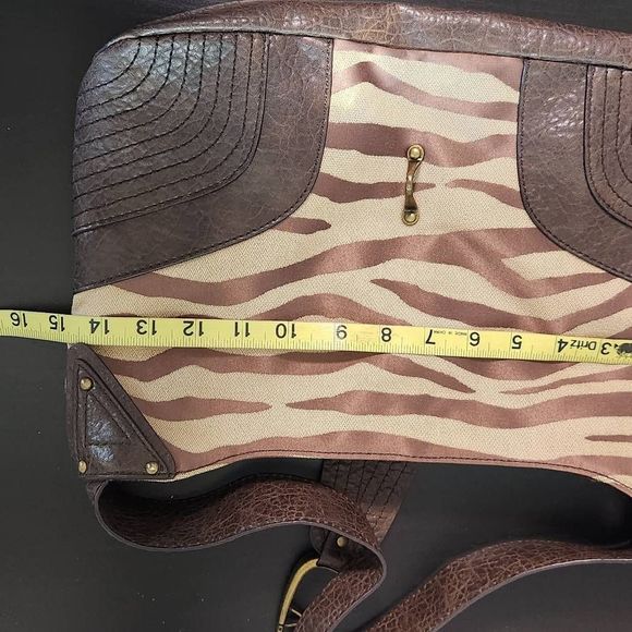 Jessica Simpson Brown Zebra Handbag - Picture 10 of 11